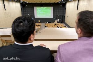 https://admissions.medschool.pte.hu/static-files/54526/DSCF2838._w_300_h_300.jpg